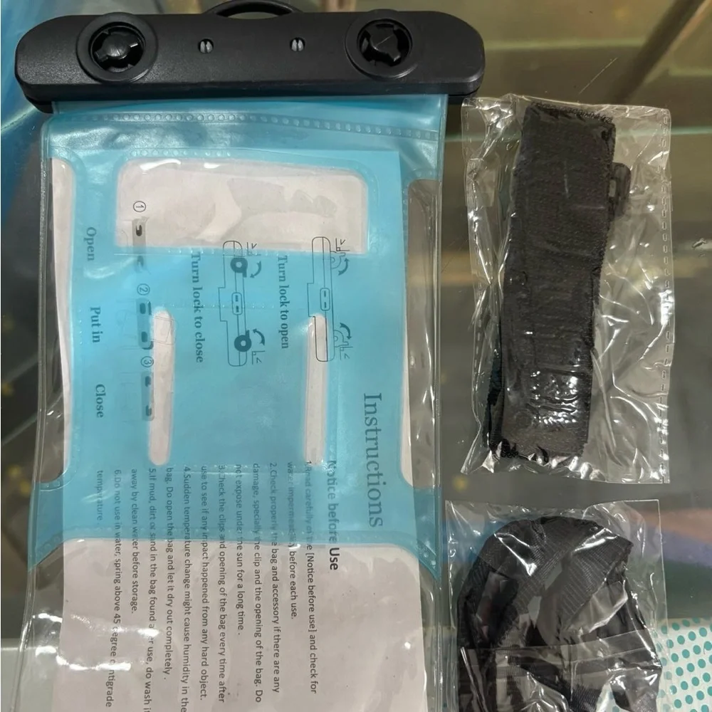 Waterproof cellphone covers